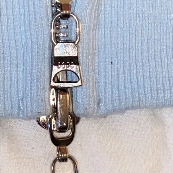 Bape - Picture 6 of 7